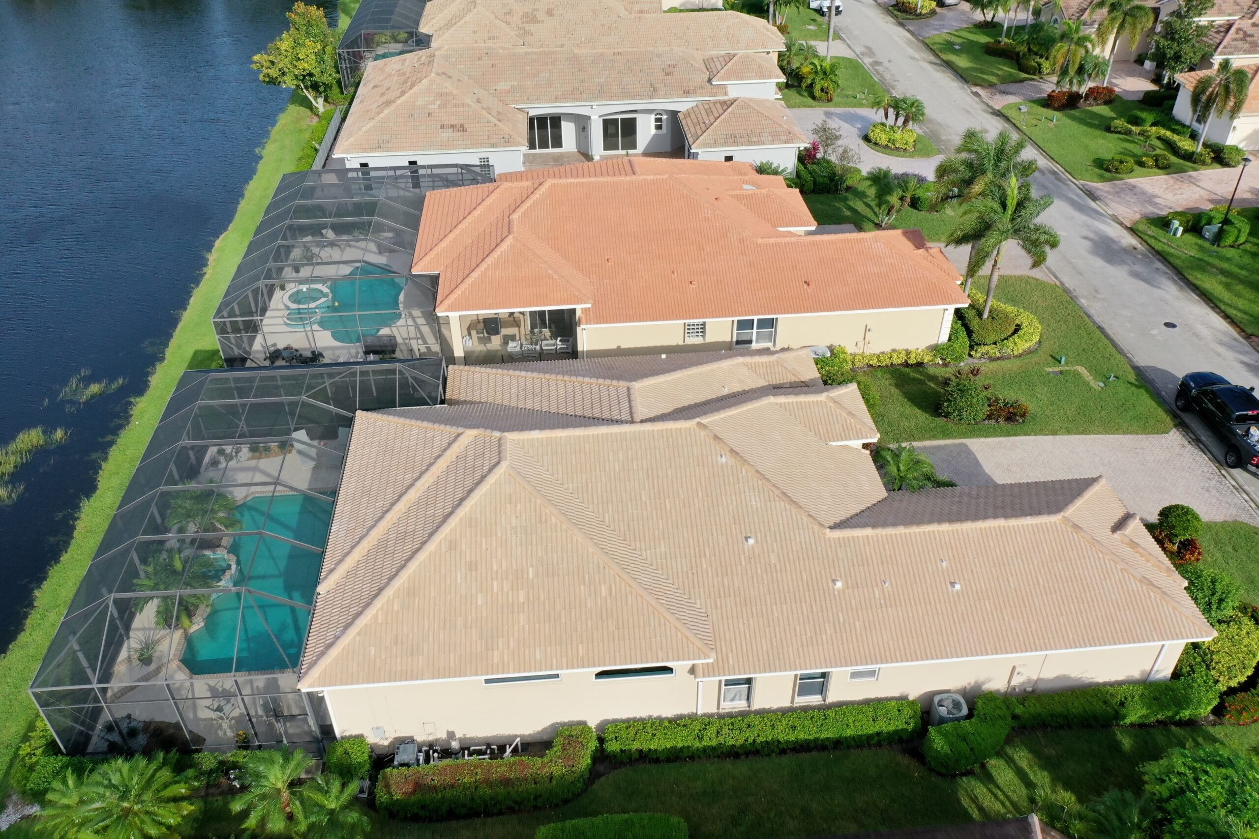 defauCaramel Tile Roof Lift & Reset 4t