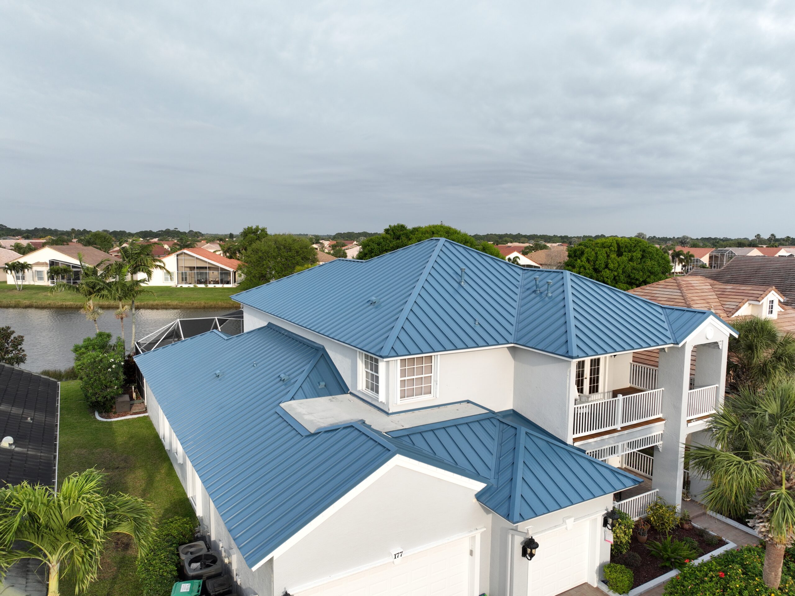 How a Slate Blue Metal Roof Brought Peace of Mind to a Florida Homeowner 4