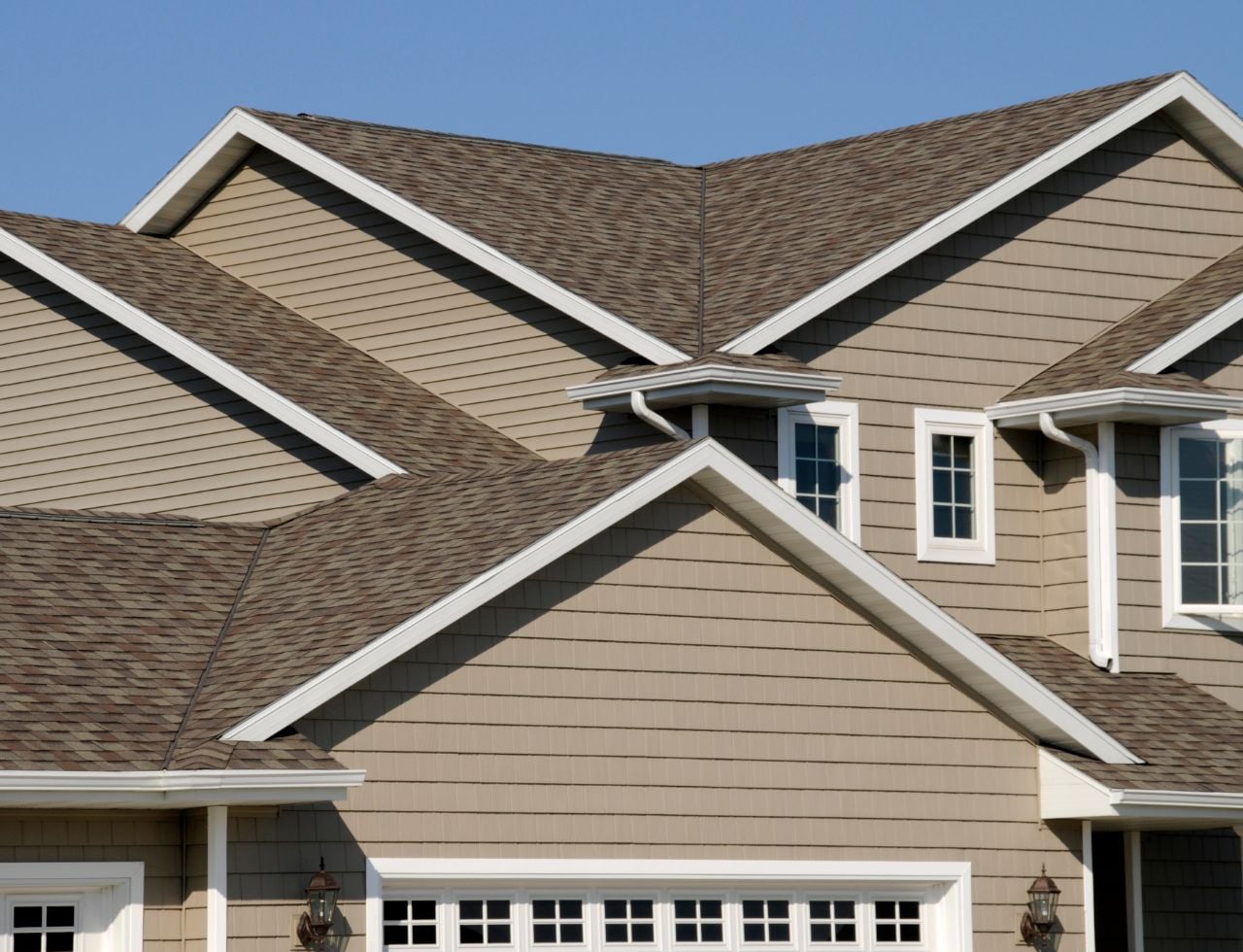 How Energy-Efficient Siding Can Keep Your Home Cooler This Summer