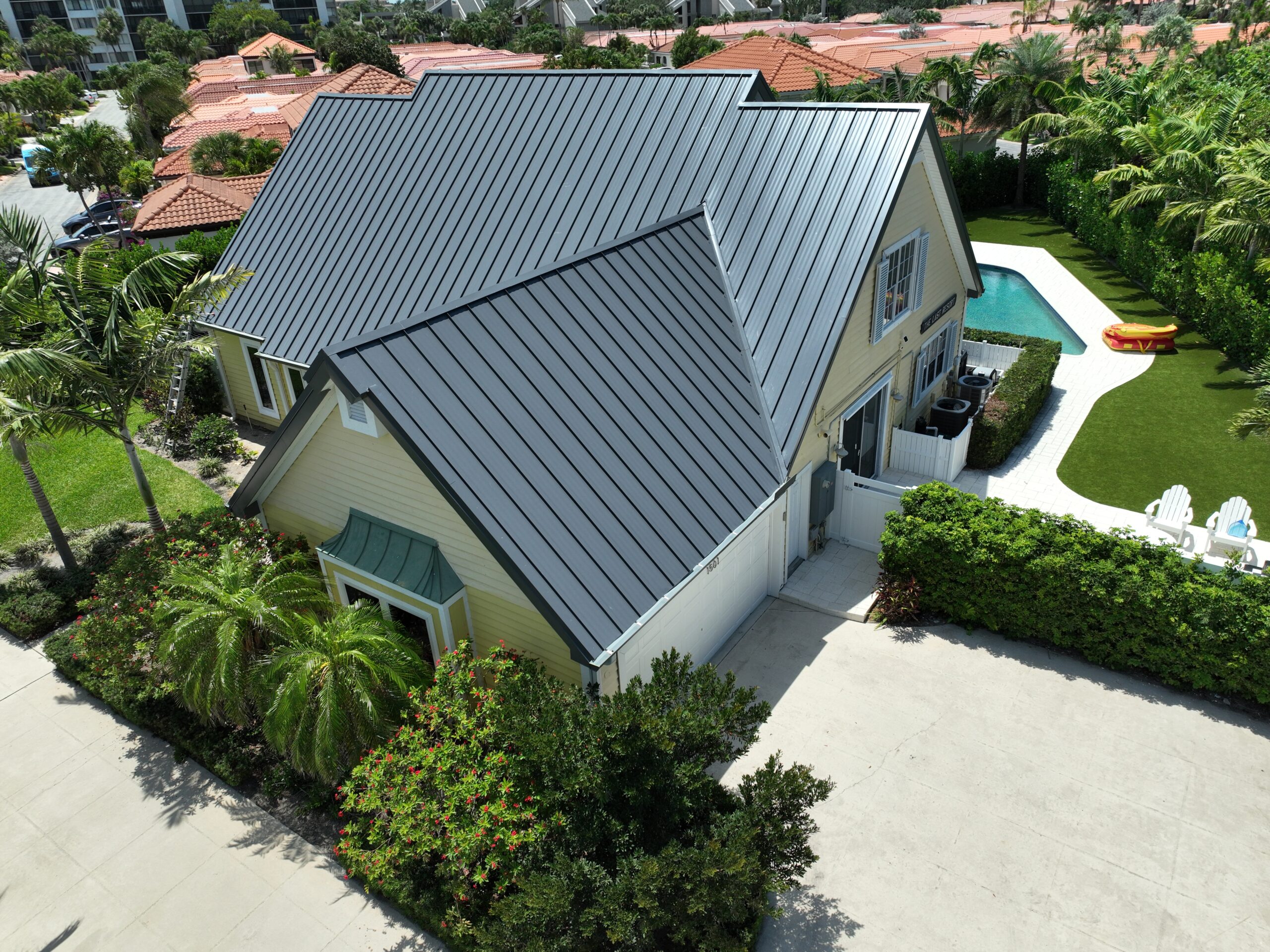 A Metal Roof Built to Last in Jupiter Beach, Florida 4