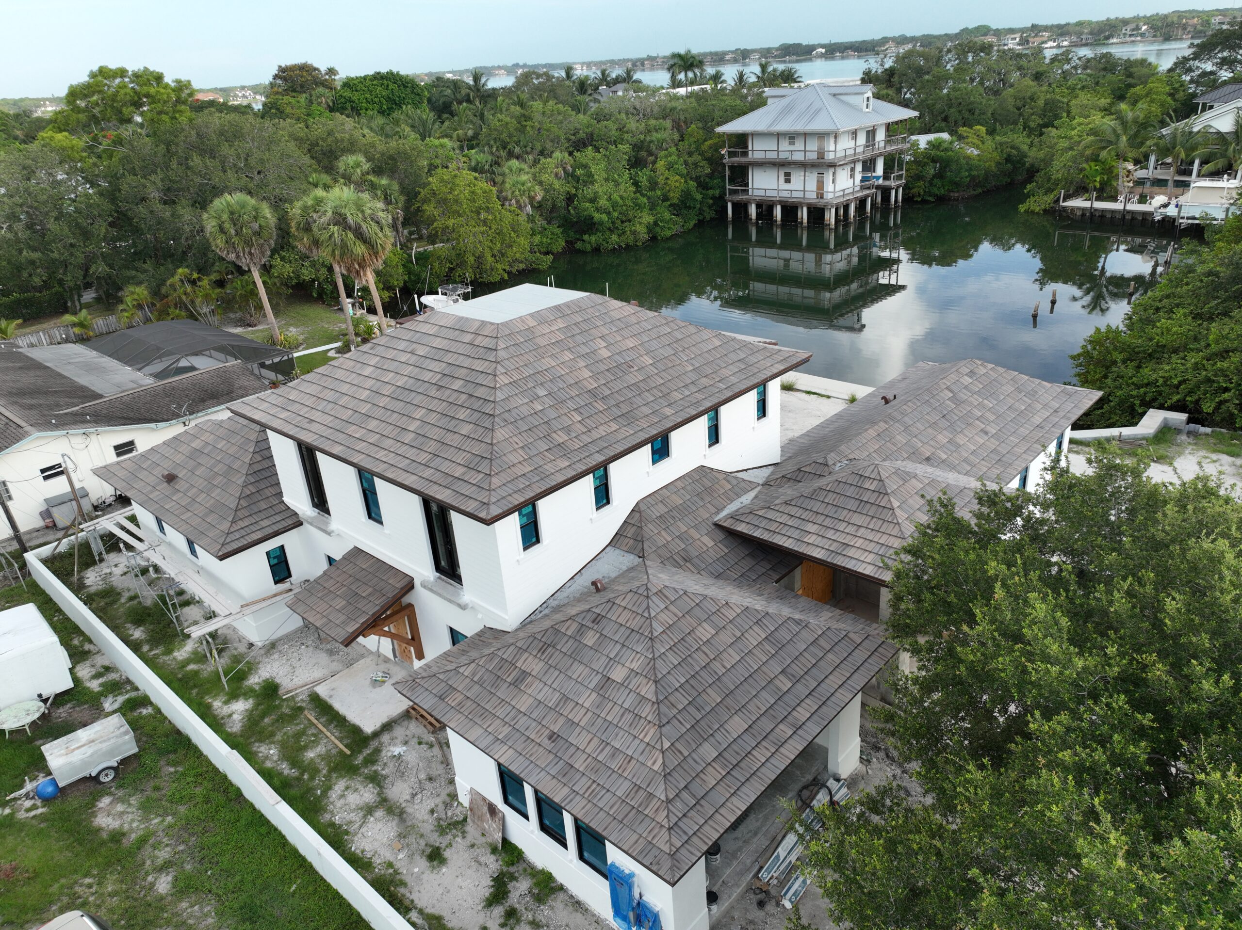How Rhino Roofs Reinforced a Waterfront Home in Jupiter Inlet Colony 1