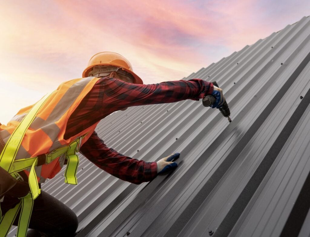 How Coastal Florida Homes Benefit from Today’s Corrosion-Resistant Metal Roofs