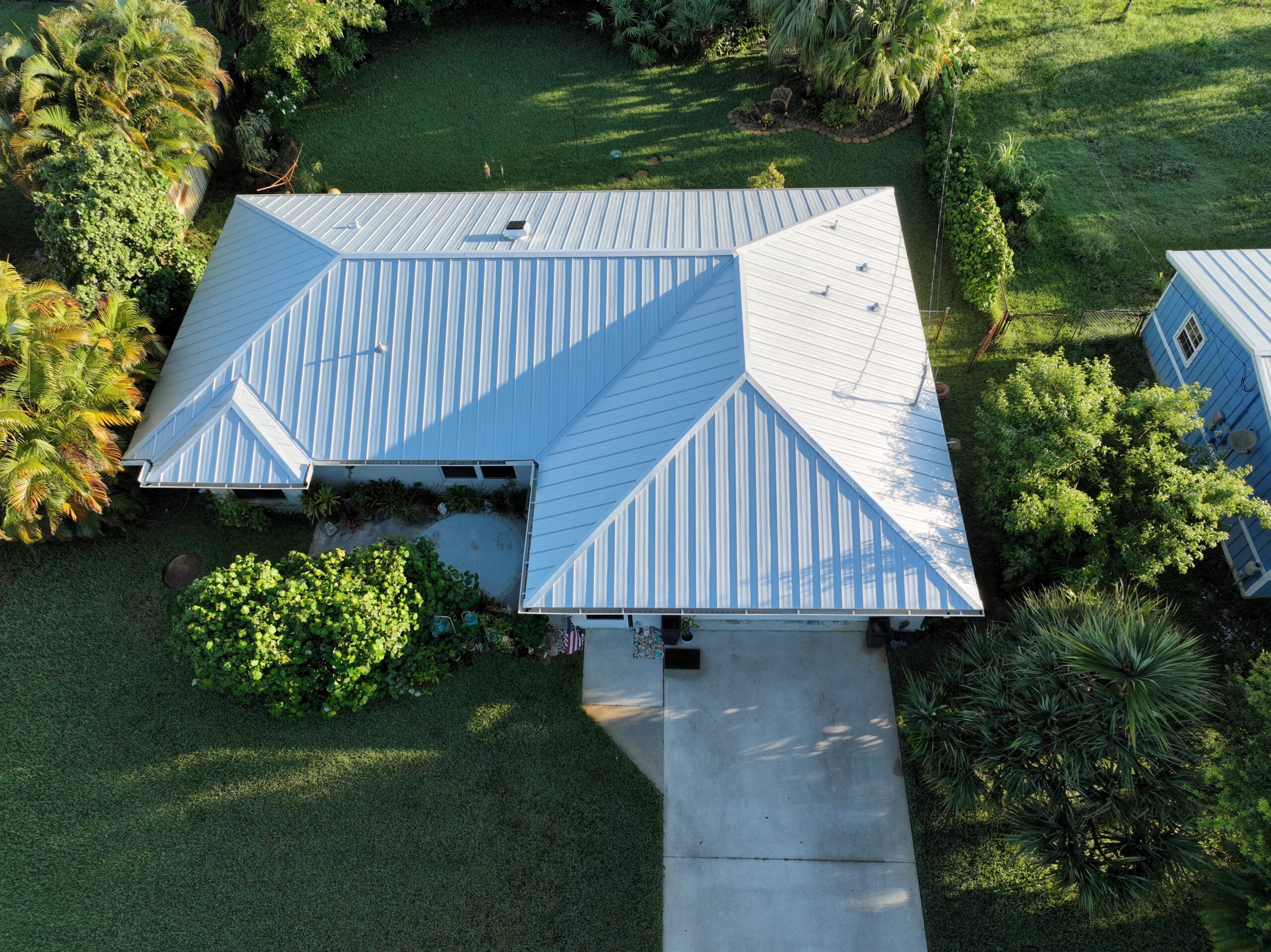 Port St. Lucie Home Gets a Hurricane-Ready White Metal Roof