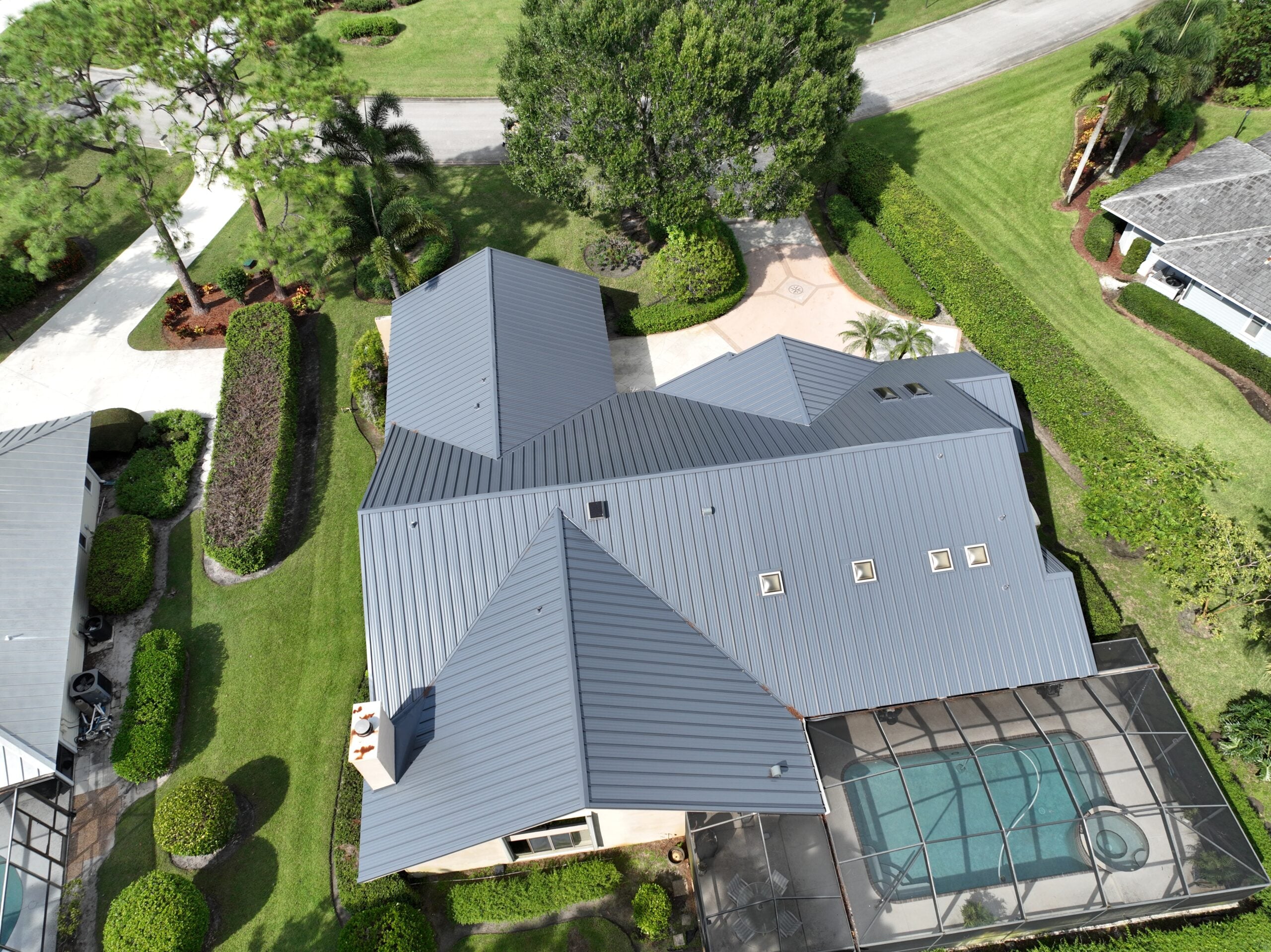 Charcoal Gray Metal Roof Installation Brings Peace of Mind in Vero Beach 2