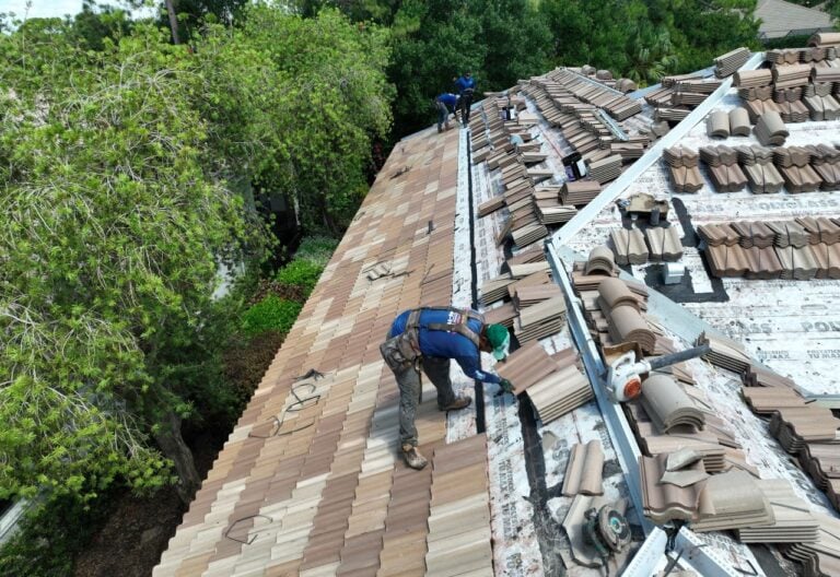 Local vs. Out-of-Town Roofers: Who Should You Trust With Your Home?