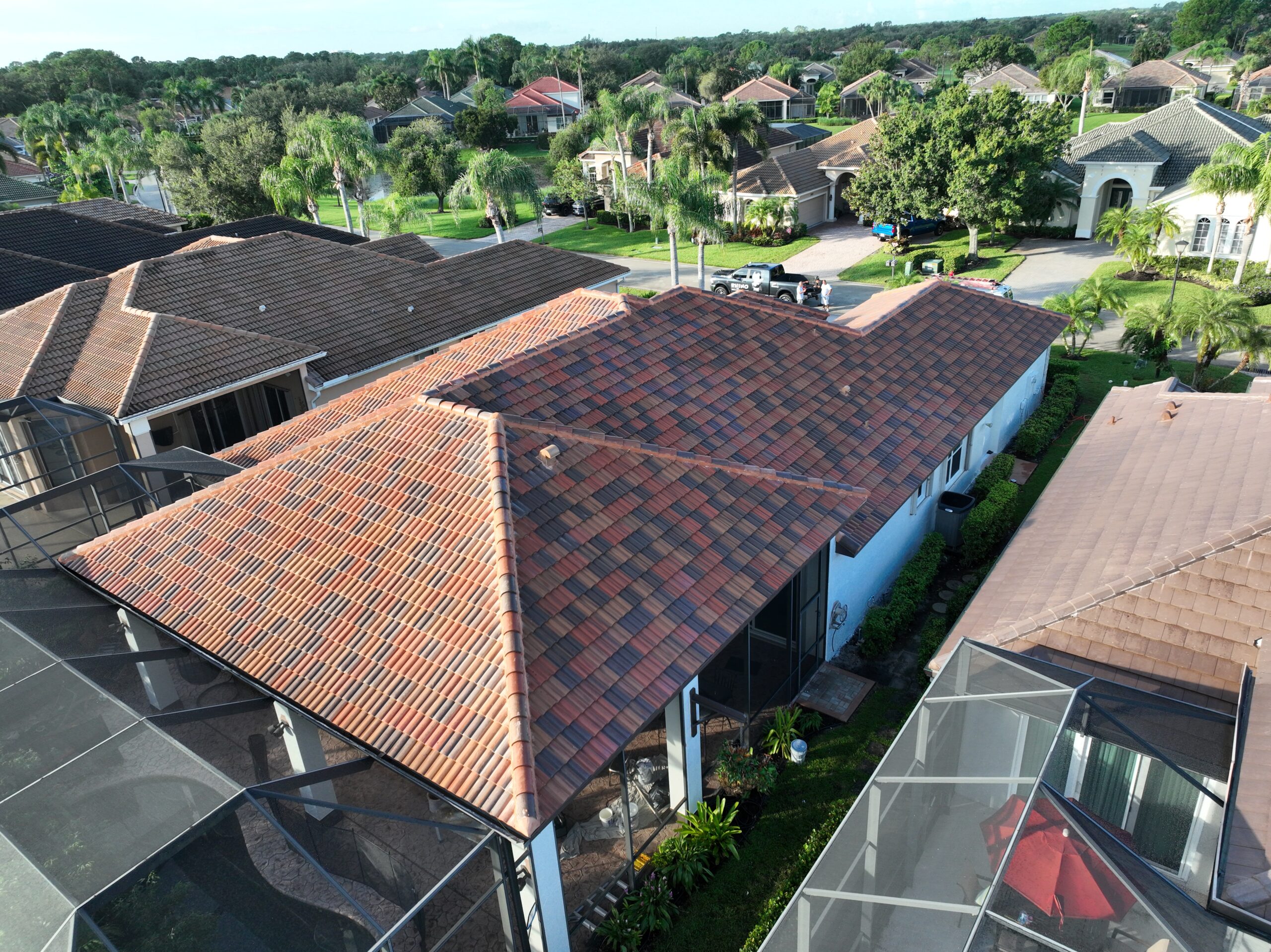 defaultA Warm Tile Roof Transformation in Palm Beach, Florida 4